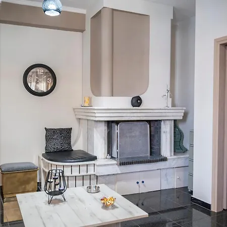Sun & Waves Beachfront Apartment Lambi (Kos)