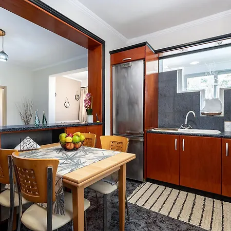 Sun & Waves Beachfront *