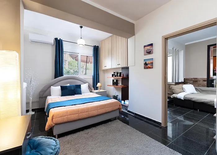 Sun & Waves Beachfront Daire *