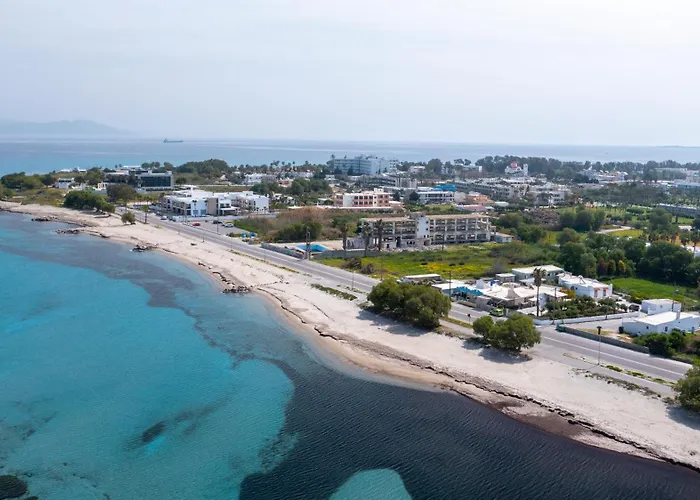 Lejlighed Sun & Waves Beachfront *